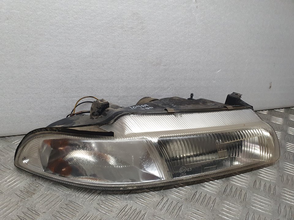 Faro Derecho Para Chrysler Stratus Berlina