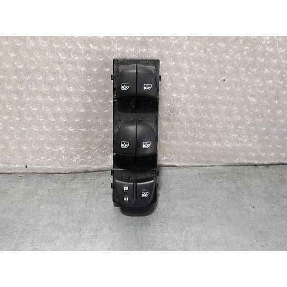 Mando Elevalunas Delantero Izquierdo Para Nissan Qashqai