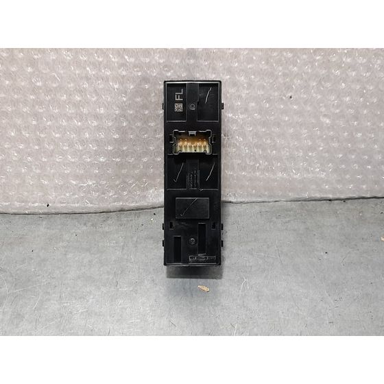 Mando Elevalunas Delantero Izquierdo Para Nissan Qashqai