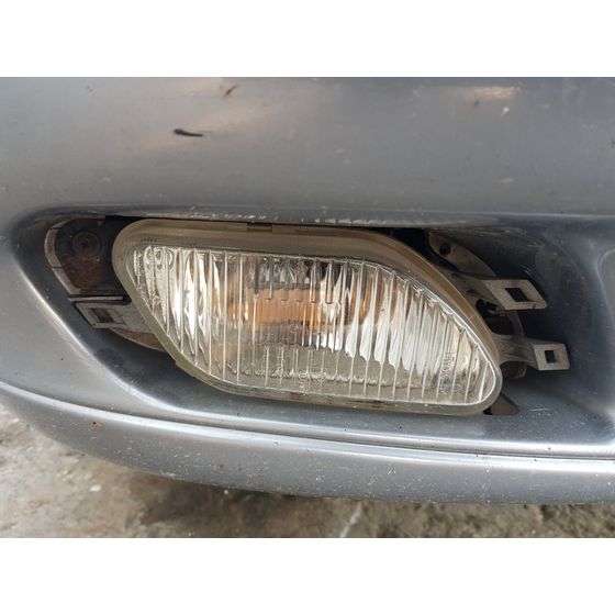 Faro Antiniebla Derecho Para Daewoo Nexia