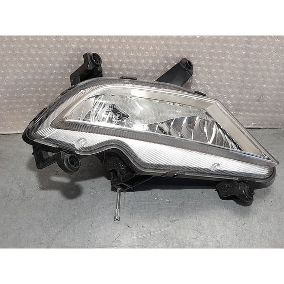 Faro Antiniebla Derecho Para Hyundai I20
