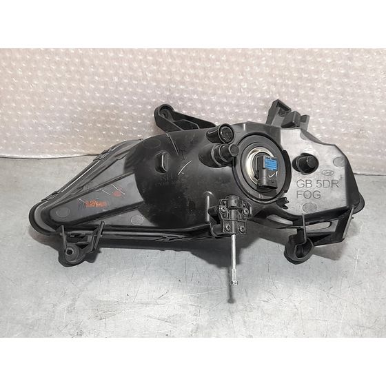 Faro Antiniebla Derecho Para Hyundai I20