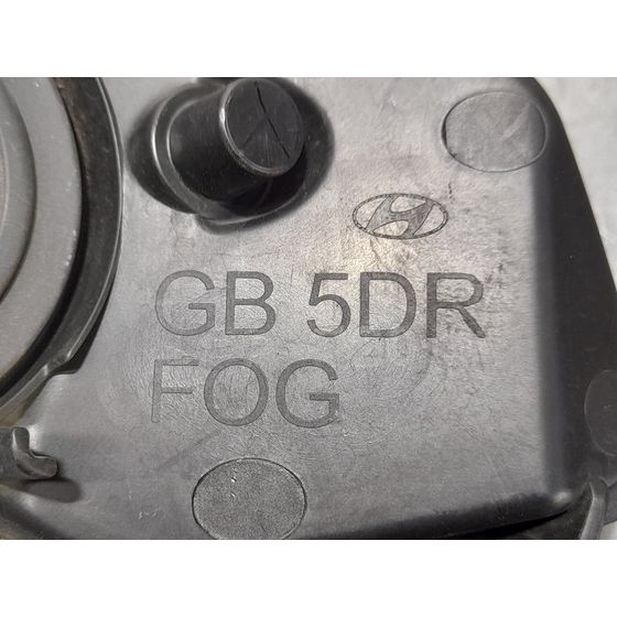 Faro Antiniebla Derecho Para Hyundai I20