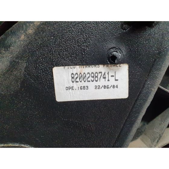 Retrovisor Derecho para Nissan Kubistar (X76)