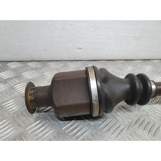 Transmision Delantera Derecha Para Nissan Kubistar