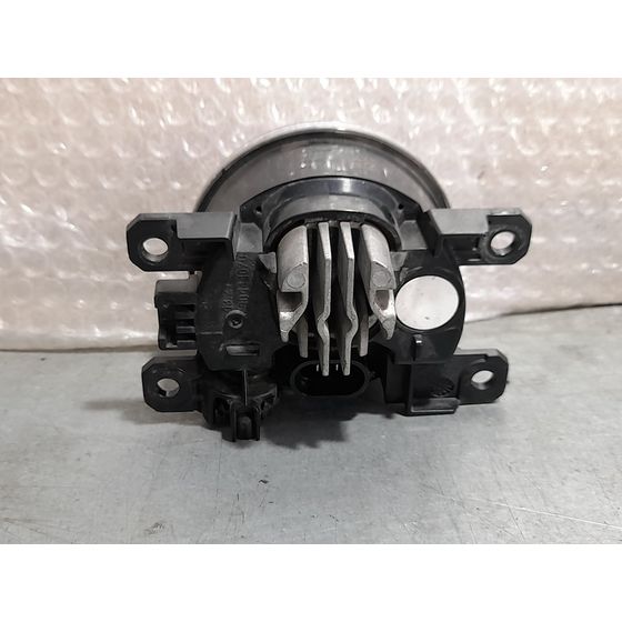 Faro Antiniebla Derecho para Jeep Renegade