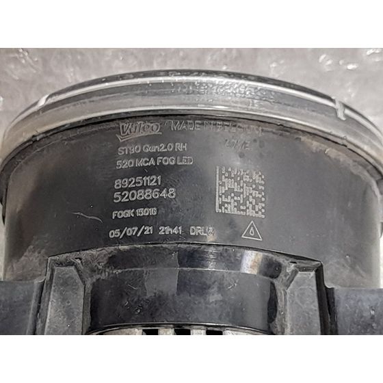 Faro Antiniebla Derecho para Jeep Renegade