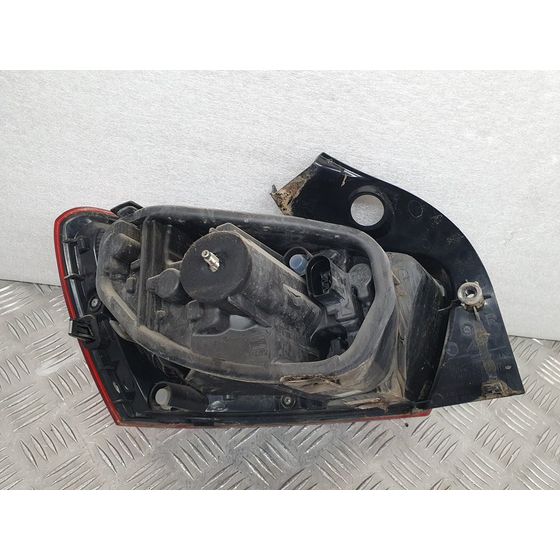 Piloto Trasero Derecho para Seat Ibiza (6J5)