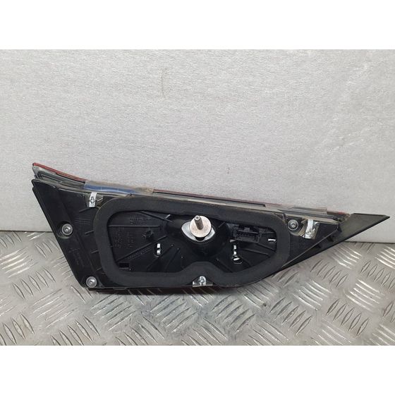 Piloto Trasero Derecho para Bmw Serie 1 Lim. (F40)