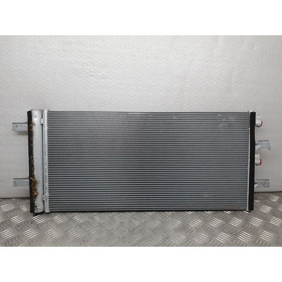 Condensador / Radiador Aire Acondicionado Para Bmw Serie 1 Lim.