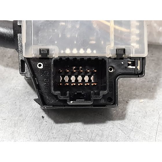 Mando Limpia para Ford Focus Berlina (Cap)