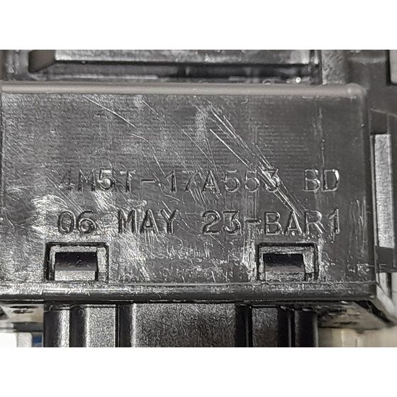 Mando Limpia para Ford Focus Berlina (Cap)