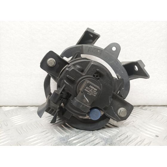 Faro Antiniebla Derecho Para Nissan Qashqai