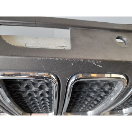 Rejilla Delantera Para Jeep Renegade