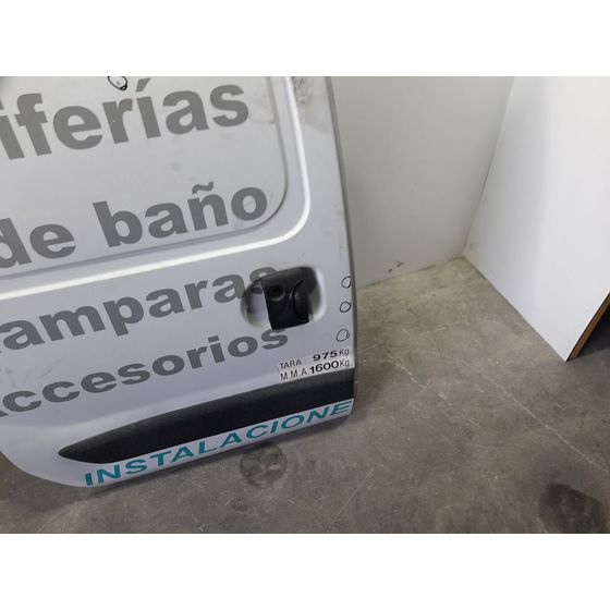 Puerta Lateral Corredera Derecha Para Nissan Kubistar