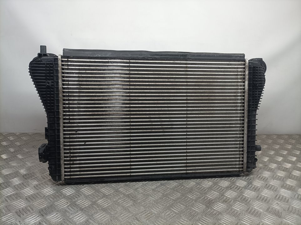 Intercooler Para Volkswagen Golf V Berlina
