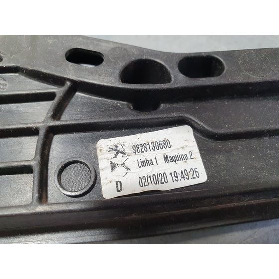 Elevalunas Delantero Derecho para Peugeot 2008 (P1)