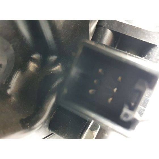 Elevalunas Delantero Derecho Para Mazda 6 Lim.