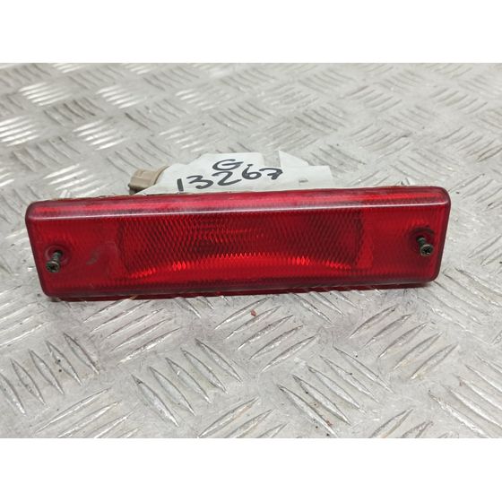 Piloto Trasero Central para Nissan X-Trail (T30)