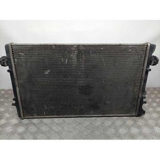 Radiador Agua Para Volkswagen Golf Iv Berlina