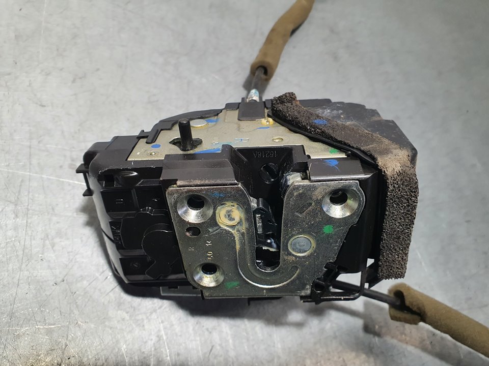 Cerradura Puerta Trasera Derecha Para Nissan Pulsar