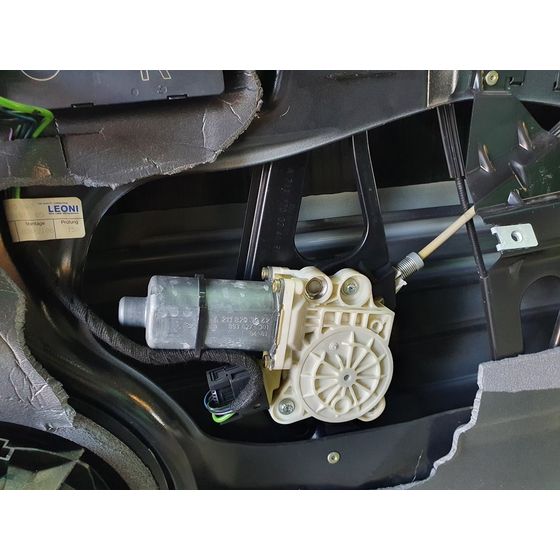 Elevalunas Delantero Derecho Para Mercedes Clase E Berlina