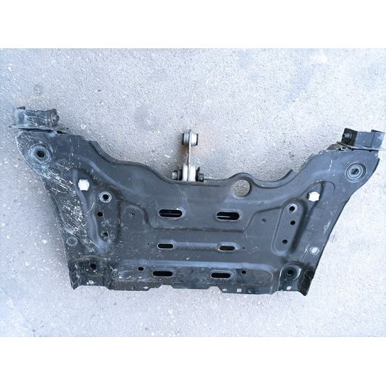 Puente Delantero Para Renault Megane Iv Berlina 5P