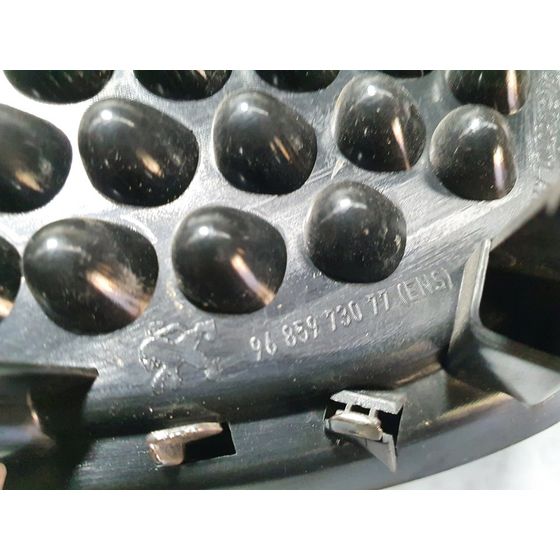 Rejilla Delantera Para Peugeot 3008