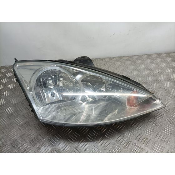 Faro Derecho para Ford Focus Berlina (Cak)