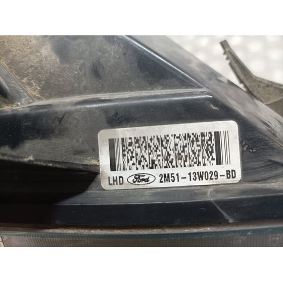 Faro Derecho para Ford Focus Berlina (Cak)