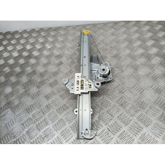 Elevalunas Delantero Derecho Para Nissan Micra V