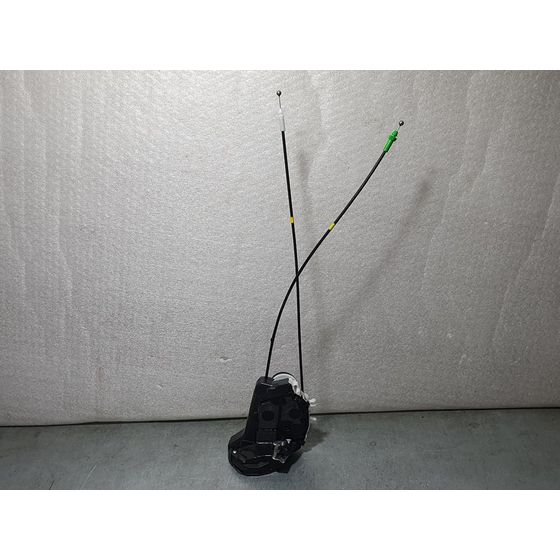 Cerradura Puerta Trasera Derecha Para Toyota Yaris