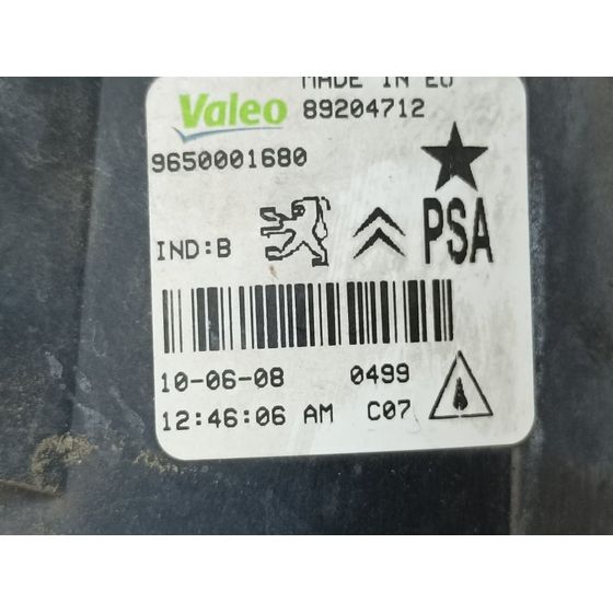 Faro Antiniebla Izquierdo Para Citroen C4 Berlina