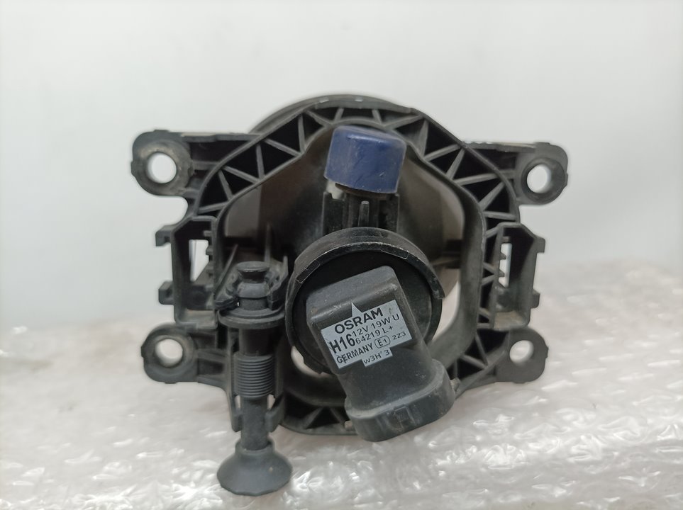 Faro Antiniebla Derecho Para Renault Kangoo