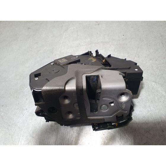 Cerradura Puerta Delantera Izquierda Para Ford Fiesta