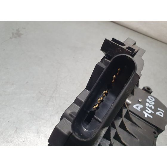 Cerradura Puerta Delantera Izquierda Para Ford Fiesta