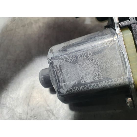 Motor Elevalunas Trasero Derecho Para Audi Q2