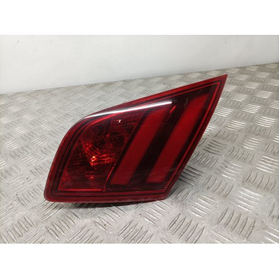 Piloto Trasero Derecho Para Peugeot 308