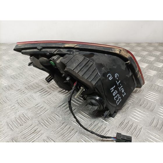 Piloto Trasero Derecho Para Peugeot 308