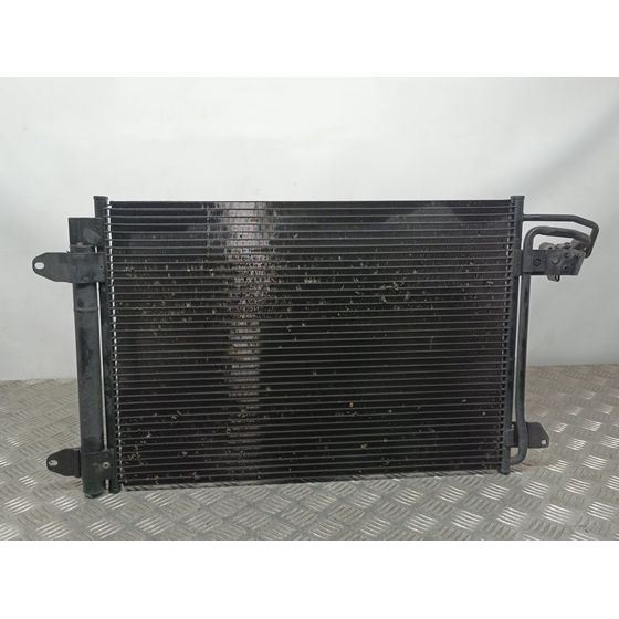 Condensador / Radiador Aire Acondicionado Para Audi A3 Sportback