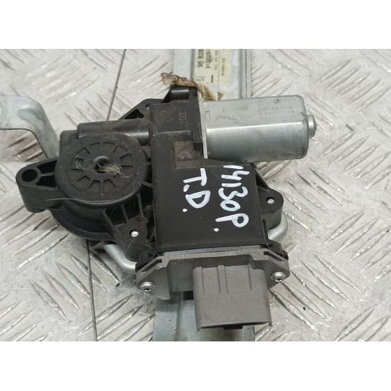 Elevalunas Trasero Derecho Para Peugeot 3008