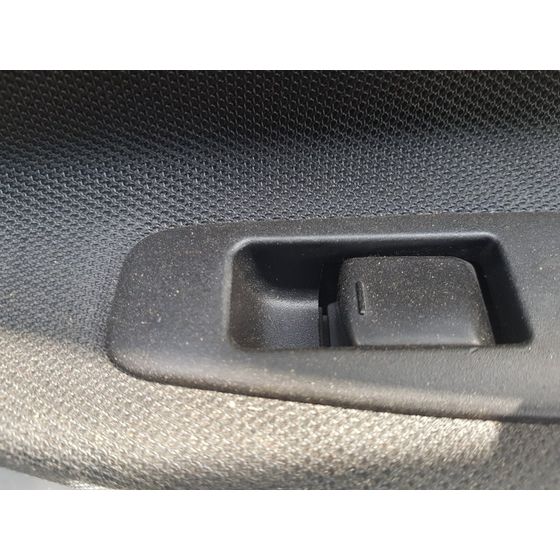 Mando Elevalunas Trasero Derecho Para Nissan Qashqai