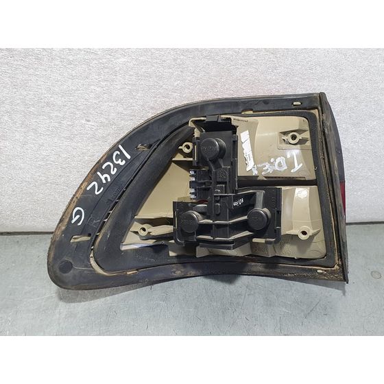 Piloto Trasero Derecho Para Opel Omega B