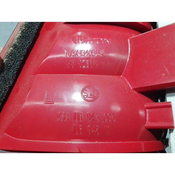 Piloto Trasero Izquierdo Para Skoda Octavia Berlina
