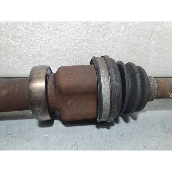 Transmision Delantera Derecha Para Ford Focus C-Max