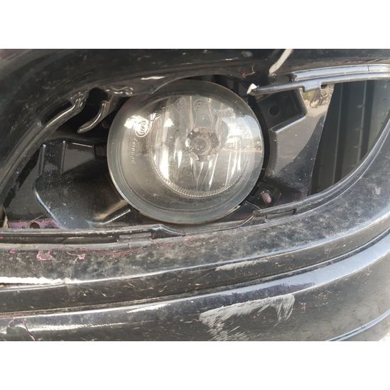 Faro Antiniebla Izquierdo Para Mercedes Clase B