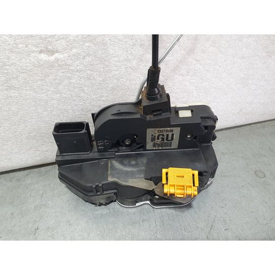 Cerradura Puerta Trasera Derecha Para Opel Astra J Lim.