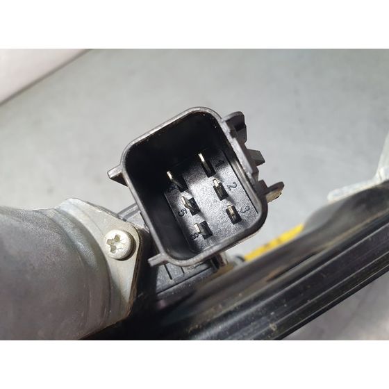 Elevalunas Trasero Izquierdo Para Land Rover Evoque