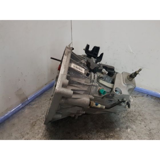 Caja Cambios Para Nissan Micra V