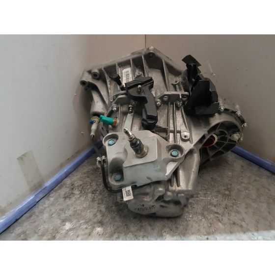 Caja Cambios Para Nissan Micra V